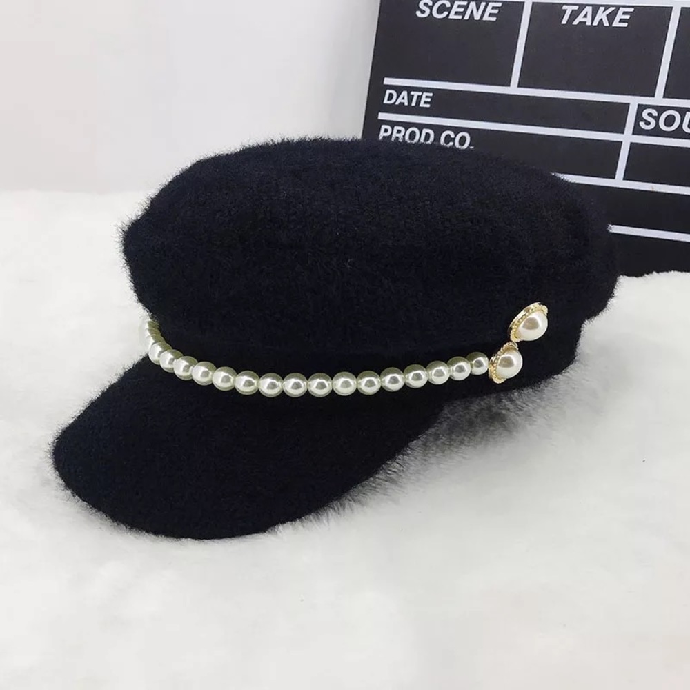 Pearl Fur Black military cap